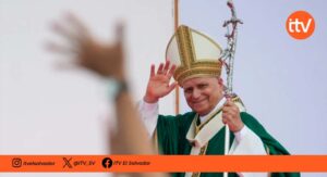 Papa León XIV llama a tratar con dignidad a los migrantes y pide respuestas globales a la crisis