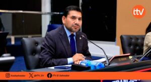 Diputado Francisco Lira defiende su situación patrimonial tras cuestionamientos