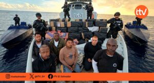 Marina decomisa 6.68 toneladas de cocaína en alta mar