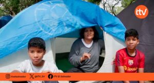 Más de 20 mil personas permanecen en campamentos tras terremotos en Venezuela
