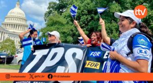 EEUU plantea opciones migratorias para salvadoreños amparados por el TPS