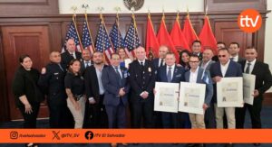 Nassau conmemora 20 años del Día del Salvadoreño Americano