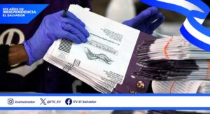 Comienzan a enviarse boletas por correo en EEUU en medio de disputa judicial