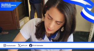 Claudia Ortiz cuestiona a Vamos por tratar de expulsarla