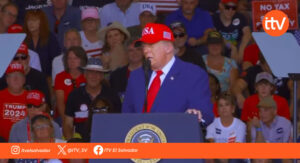 Trump cree que cuenta con apoyo hispano pese a caída en encuestas